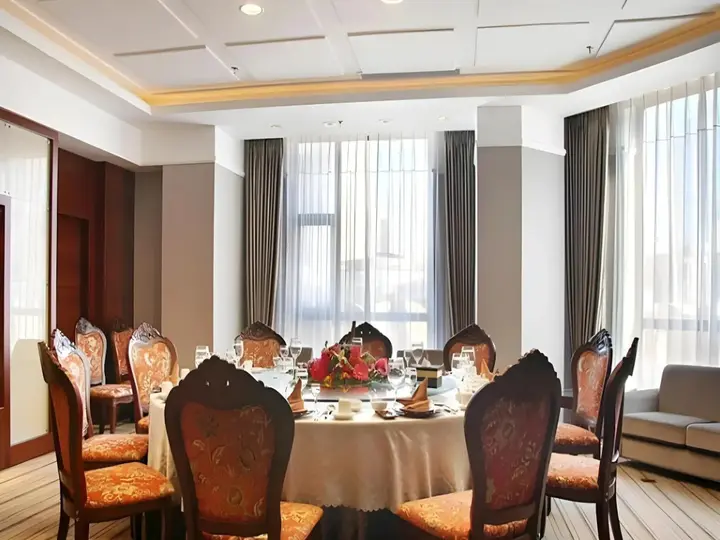 Далянь: Dalian Furong International Hotel