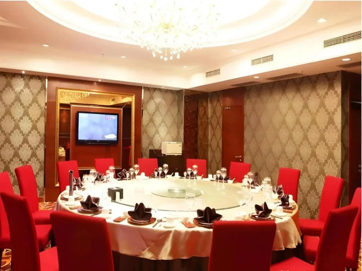 Далянь: Dalian Furong International Hotel