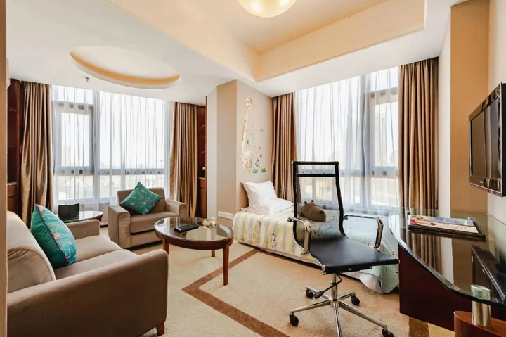 Далянь: Dalian Furong International Hotel