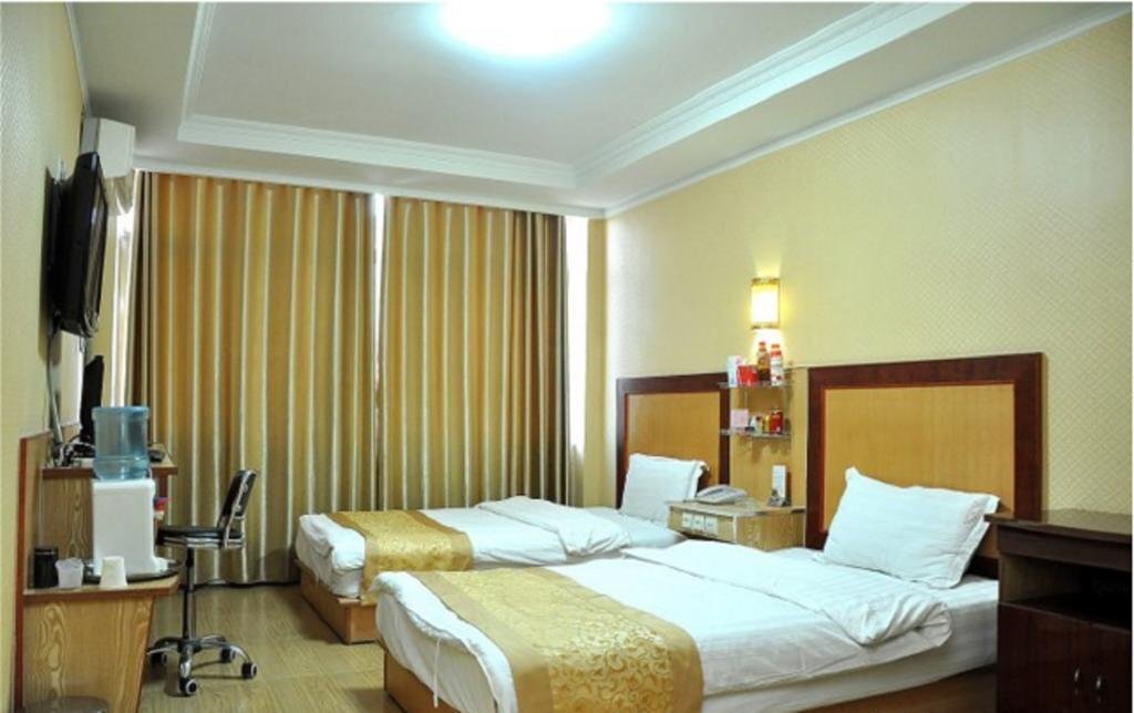 Линьи: Yimengshan Business Inn