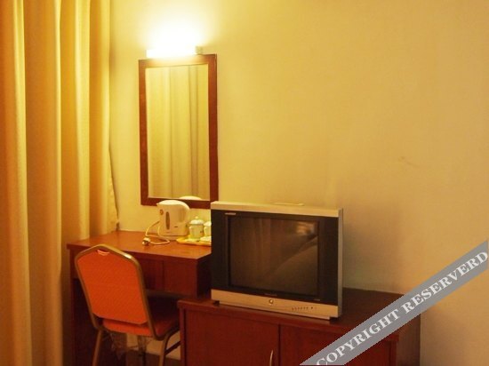 Чжуншань: Zhongshan Nanliang Inn