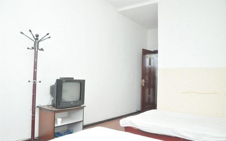 Линьи: Xinyuanju Inn