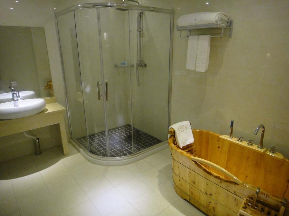 Шаоксинг: Bali Holiday Hotel Shaoxing