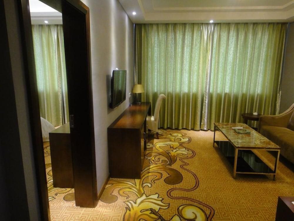 Шаоксинг: Bali Holiday Hotel Shaoxing