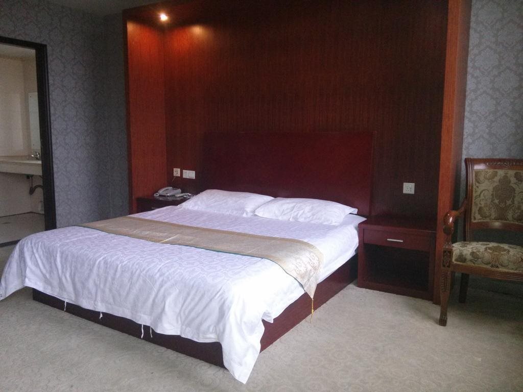 Нанкин: Nanjing Qifeng Hotel