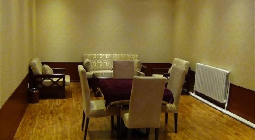 Тайан: Western Qing Tombs Xinggong Hotel