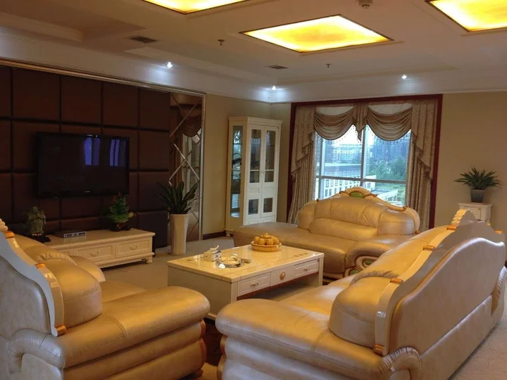 Шанграо: Cen Yang Hotel