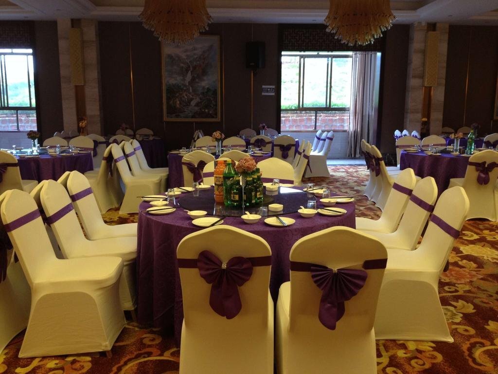 Шанграо: Cen Yang Hotel