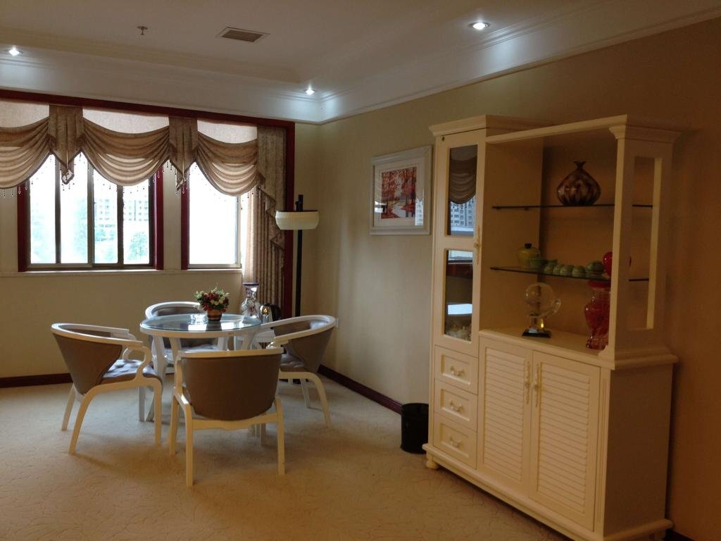 Шанграо: Cen Yang Hotel
