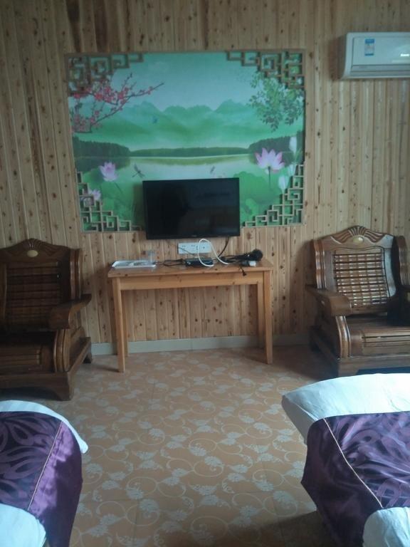 Шанграо: Shangrao Wuyuan Likeng Guxitai Inn