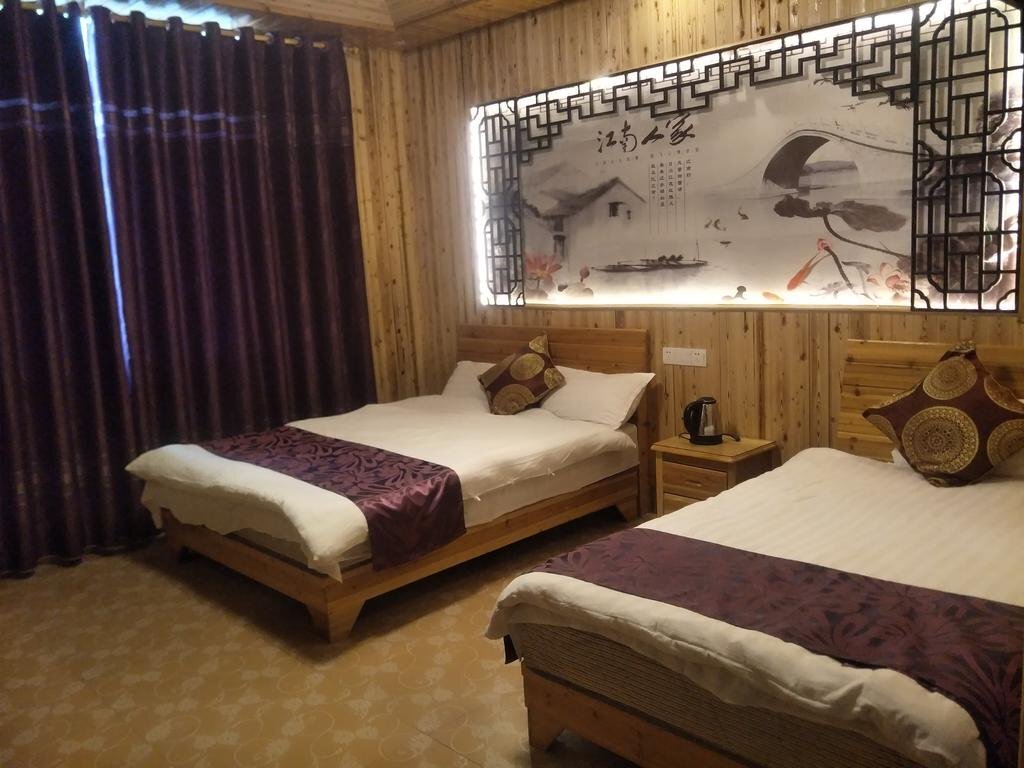 Шанграо: Shangrao Wuyuan Likeng Guxitai Inn