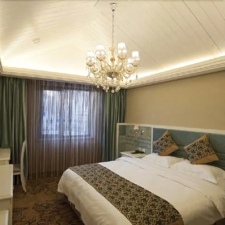 Даньдун: Boyue Hotel
