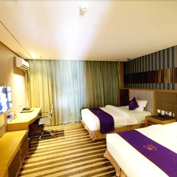 Даньдун: Boyue Hotel