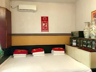 Цзиньчжун: Pingyao Xinlongkui Inn