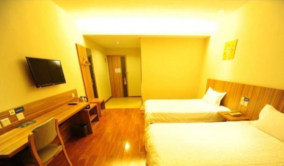 Цанчжоу: Eaka Hotel Xian County Coach Station Branch