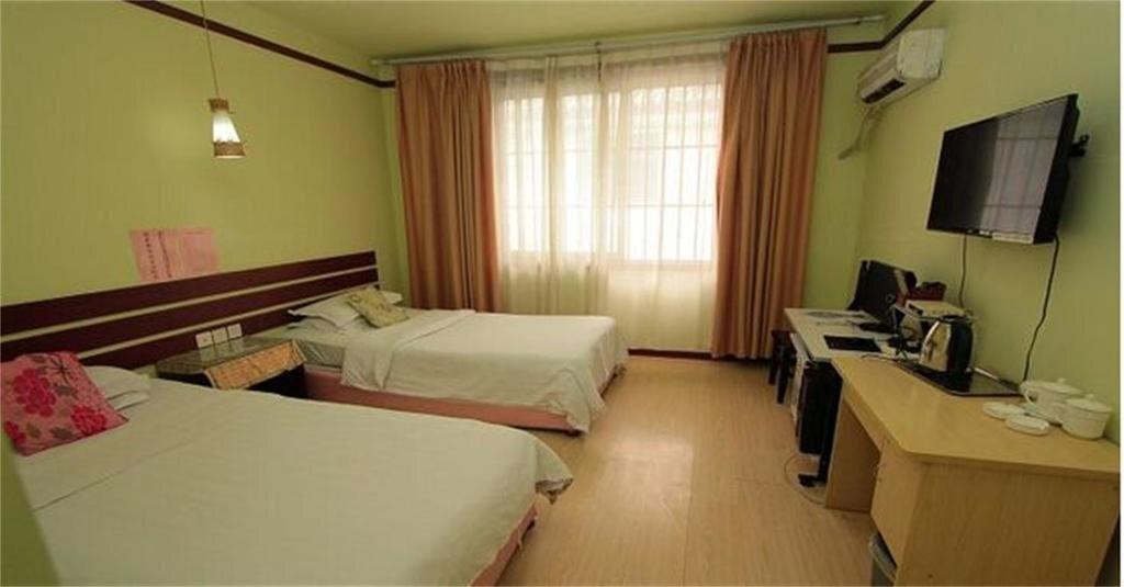 Цзинин: Qufu Yinshi Hotel