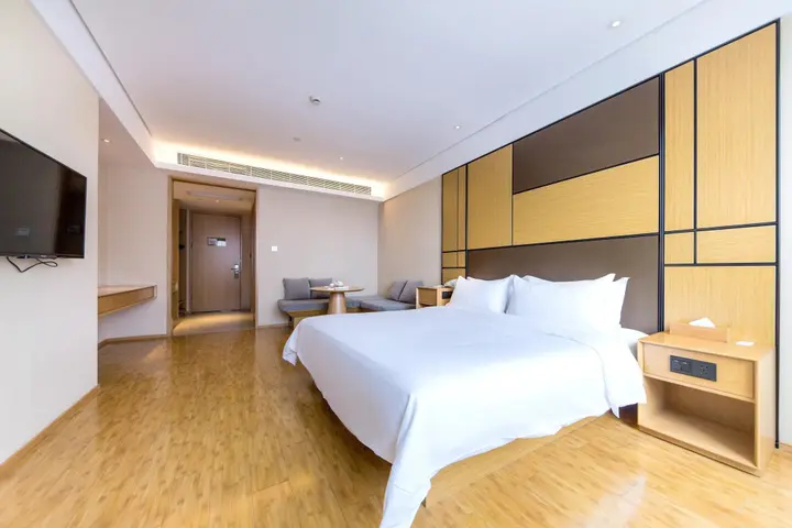 Шанхай: Ji Hotel Shanghai Hongqiao Shuniu Jingting