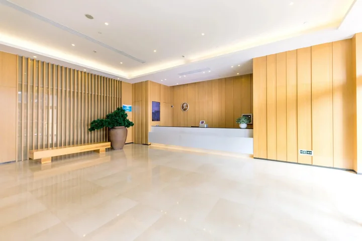 Шанхай: Ji Hotel Shanghai Hongqiao Shuniu Jingting