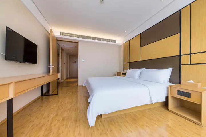 Шанхай: Ji Hotel Shanghai Hongqiao Shuniu Jingting