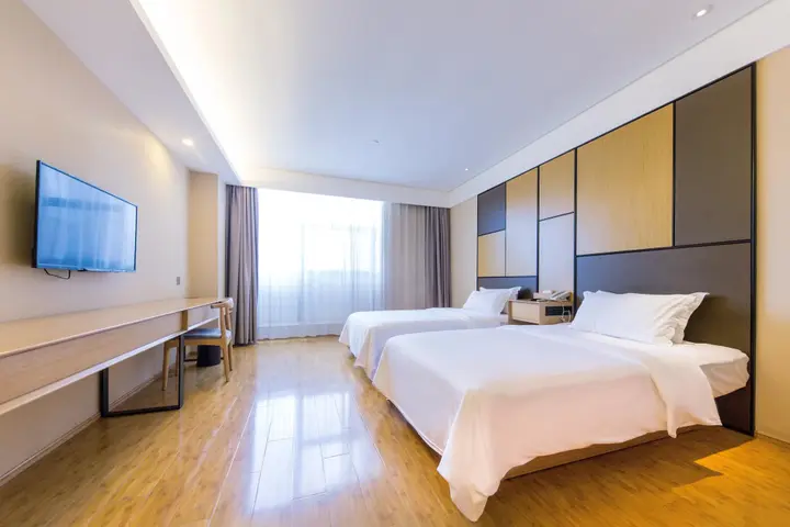 Шанхай: Ji Hotel Shanghai Hongqiao Shuniu Jingting