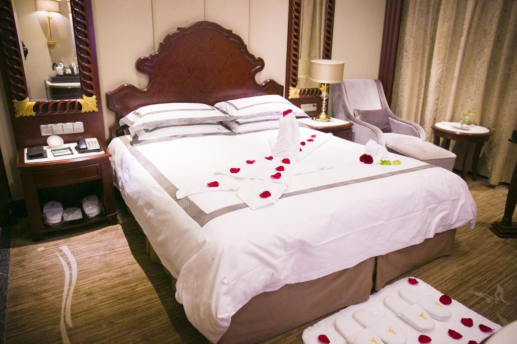 Дунъян: Haitian International Hotel