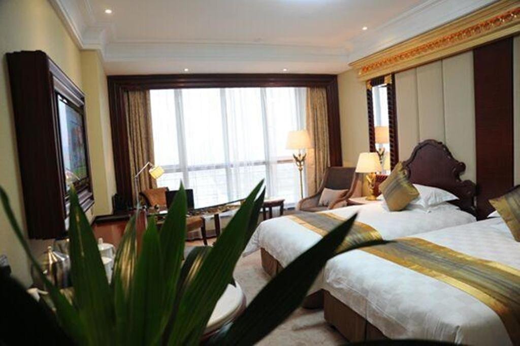 Дунъян: Haitian International Hotel