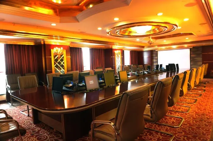 Дунъян: Haitian International Hotel
