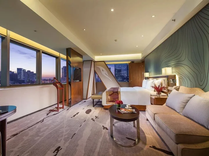 Фошань: LN Dongfang Hotel Financial Center,Foshan