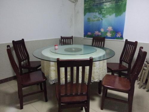 Чичжоу: Jiuhuashan Rainbow Inn