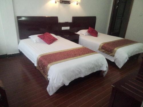 Чичжоу: Jiuhuashan Rainbow Inn