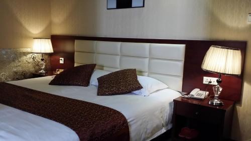 Сяньян: Xi'an Xiangyang Airport Mengzhilan Hotel
