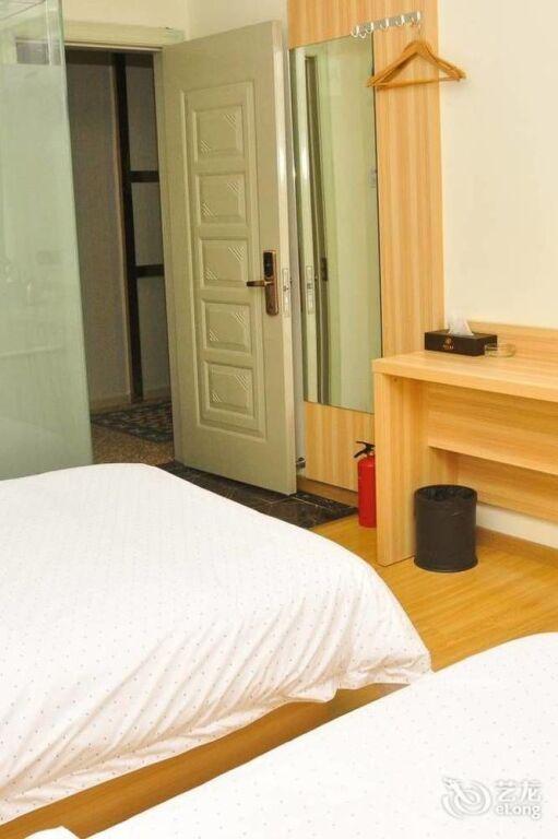 Гуанчжоу: Yaxuan Hotel