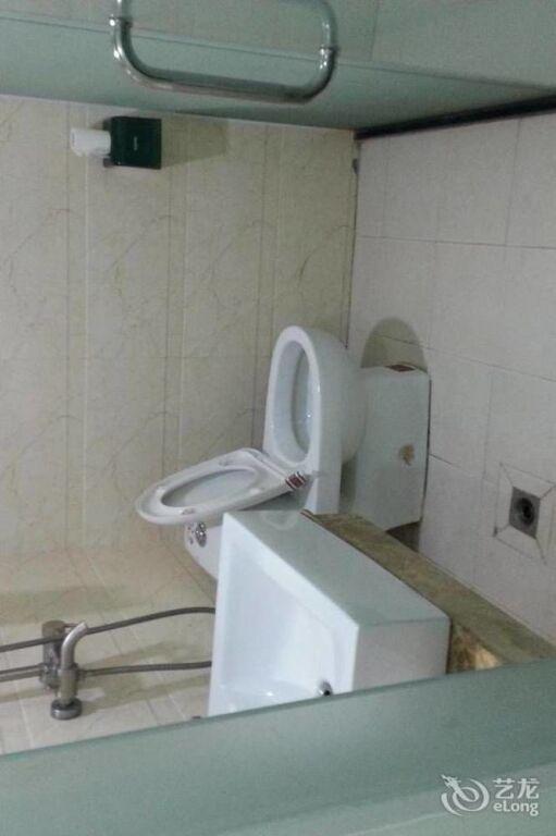 Гуанчжоу: Yaxuan Hotel