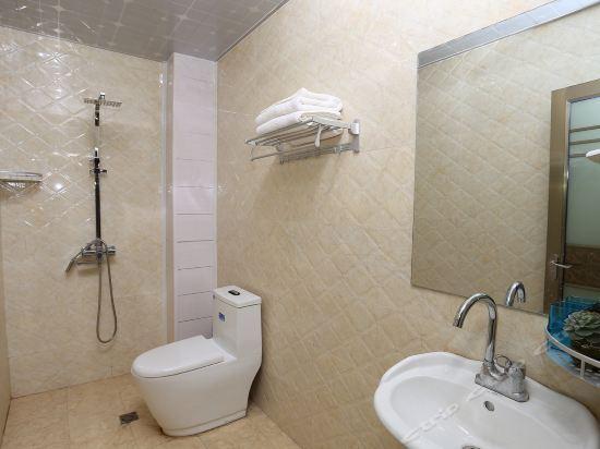 Дали: Taoyuan Sanshe Guesthouse