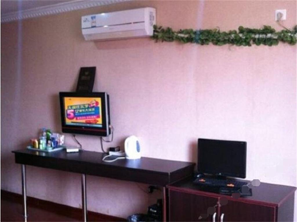 Тайчжоу: Taixing Jinding Business Hotel