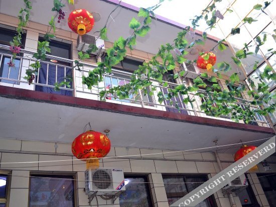 Цзиньчжун: Yunfeng Yuchangyuan Inn