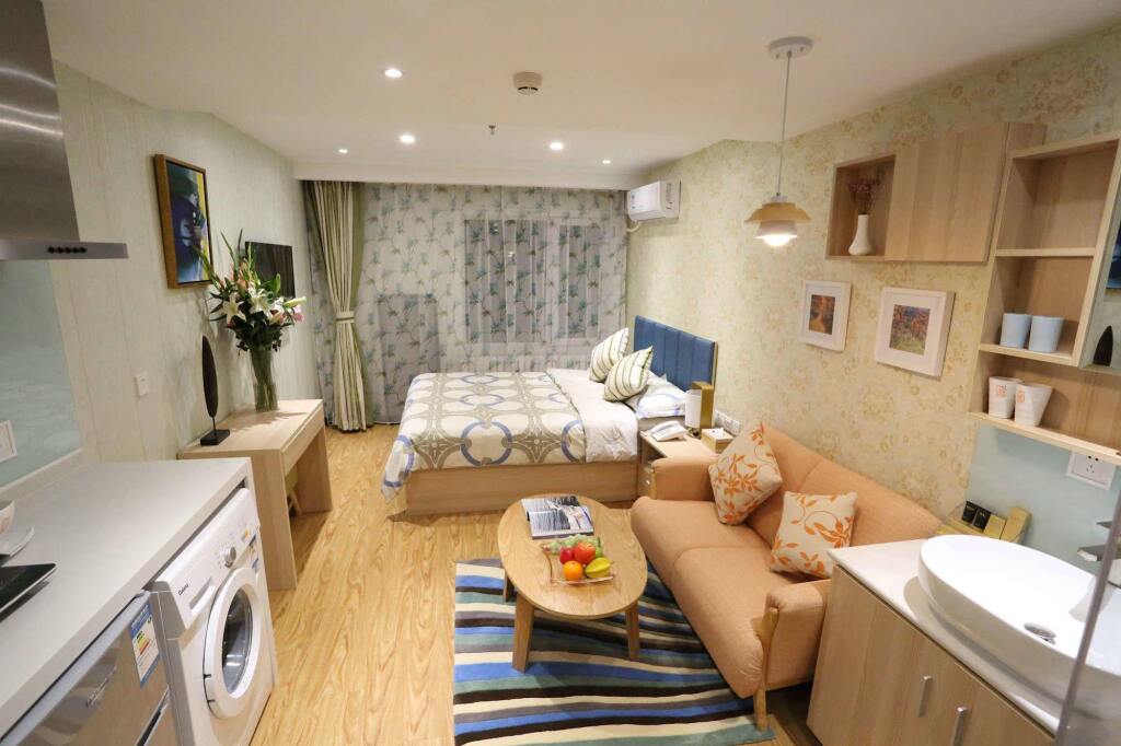 carousel image 1