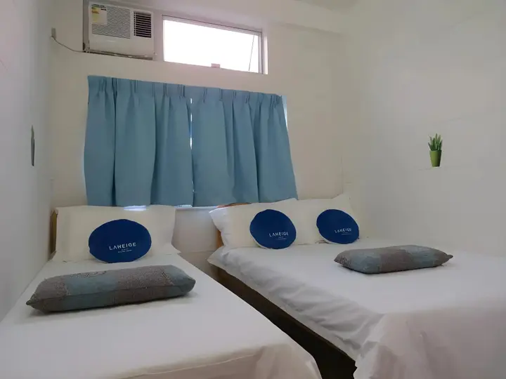 Коулун: Sea View Hotel