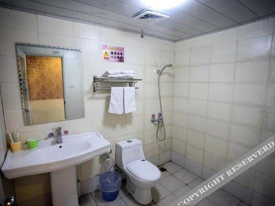 Бенгбу: Yijia Express Hotel