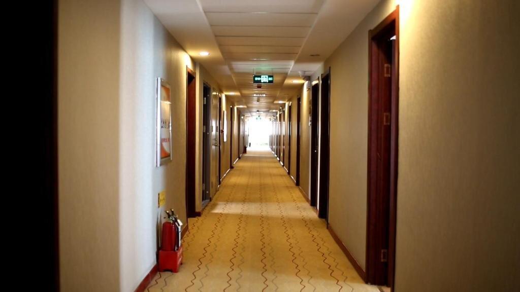 Линьфэнь: Bada Express Hotel