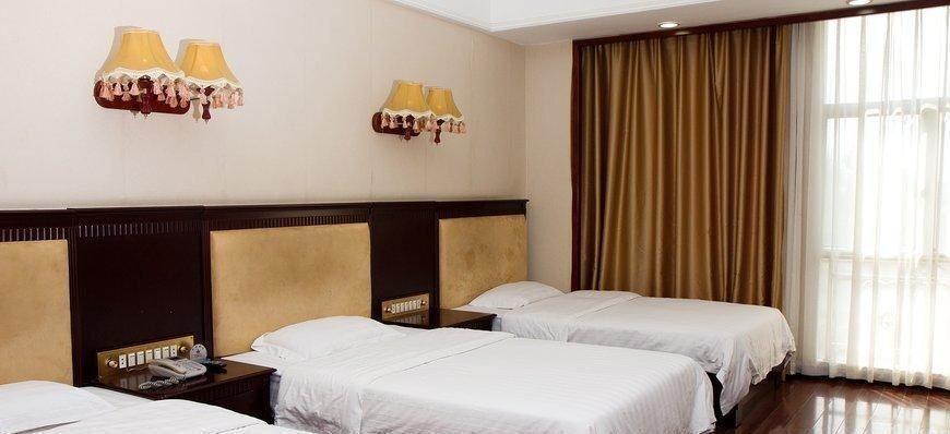 Цзиньюань: Qingyuan Yangshan Kaiyi Holiday Hotel