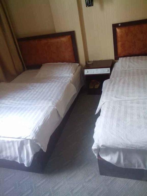 Цюйцзин: Xuanwei Jiafuda Inn