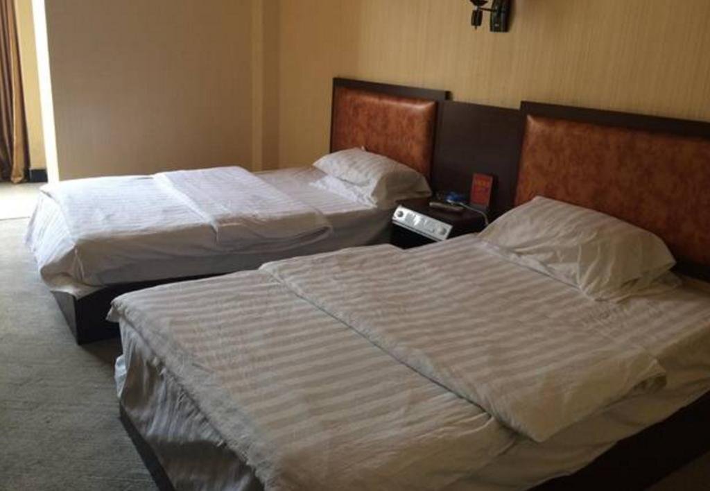 Цюйцзин: Xuanwei Jiafuda Inn