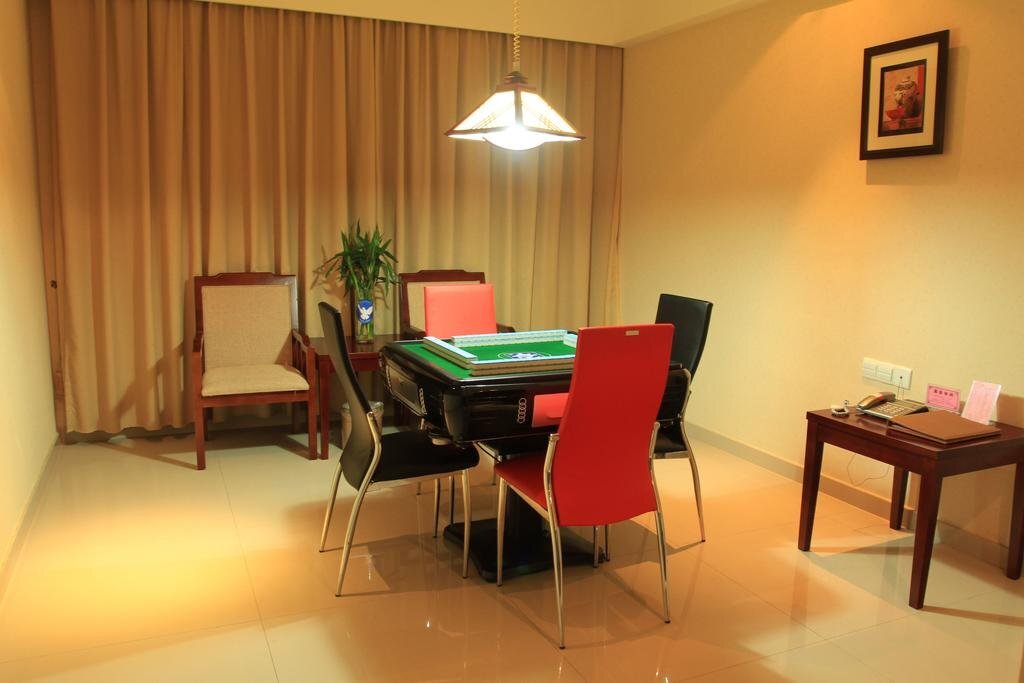 Шанграо: Heping Hotel