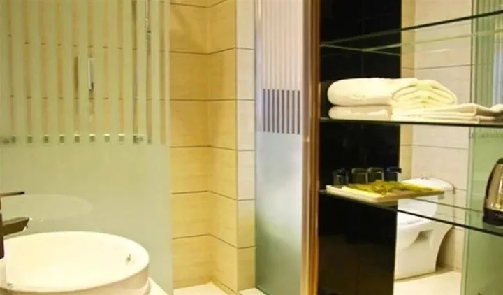 Шиянь: Wudangshan Zhenwu Grand Hotel