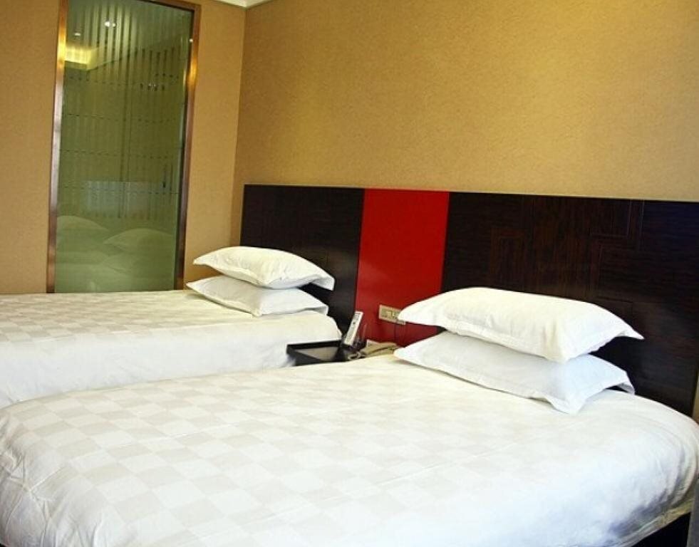 Шиянь: Wudangshan Zhenwu Grand Hotel