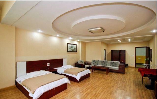 Луань: Jinzhai Holiday Business Hotel