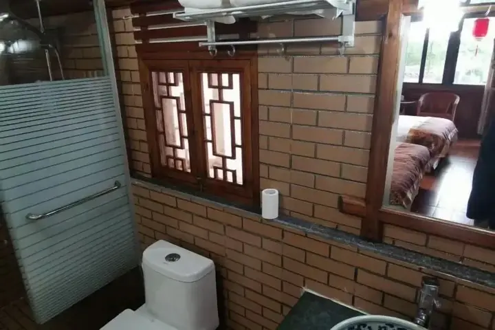 Хуаншань: Huangshan Hongcun Yihu Lvyuan Inn
