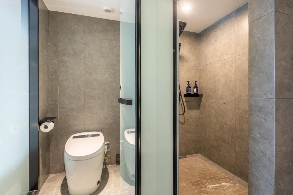 Лишуй: Xinhuating Business Hotel