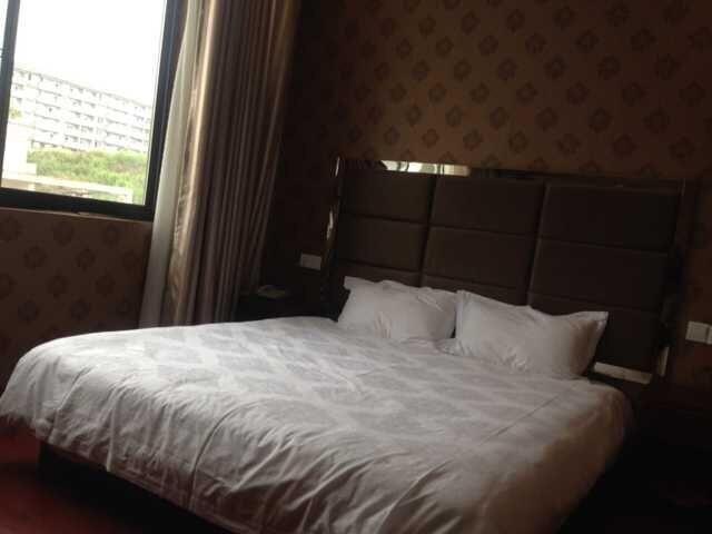 Лишуй: Chenyu Shangwu Hotel